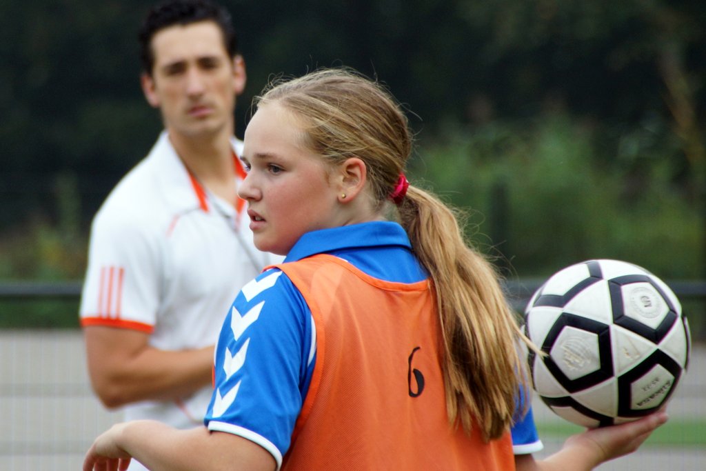 Korfbal C2  27 september-001.JPG